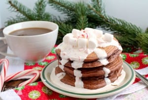 Peppermint-Hot-Cocoa-Pancakes-1