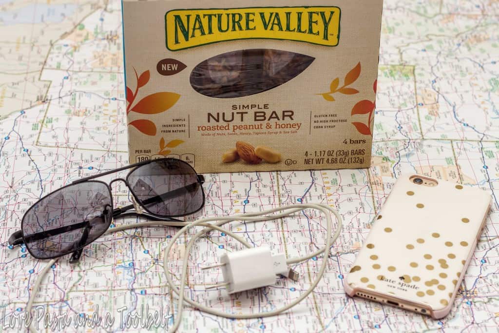 Today I'm sharing a great list of Road Trip Essentials to pack for your next trip!- Love, Pasta and a Tool Belt #simplesnacking #ad