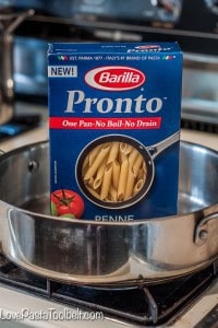 AD: Make dinner easy with this One Pot 10 Minute Chicken & Broccoli Pasta- Love, Pasta and a Tool Belt | one pot | pasta | pasta recipes | recipe ideas | easy dinner idea | food |