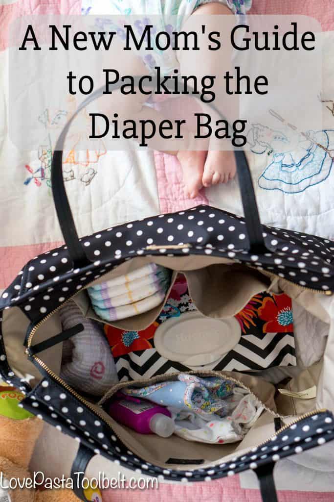 Leaving the house as a new mom meant going through a check list in my head to make sure I had everything I needed. I'm making it easier for you with a New Mom's How-to Guide to Packing the Diaper Bag #ad #SuperAbsorbent