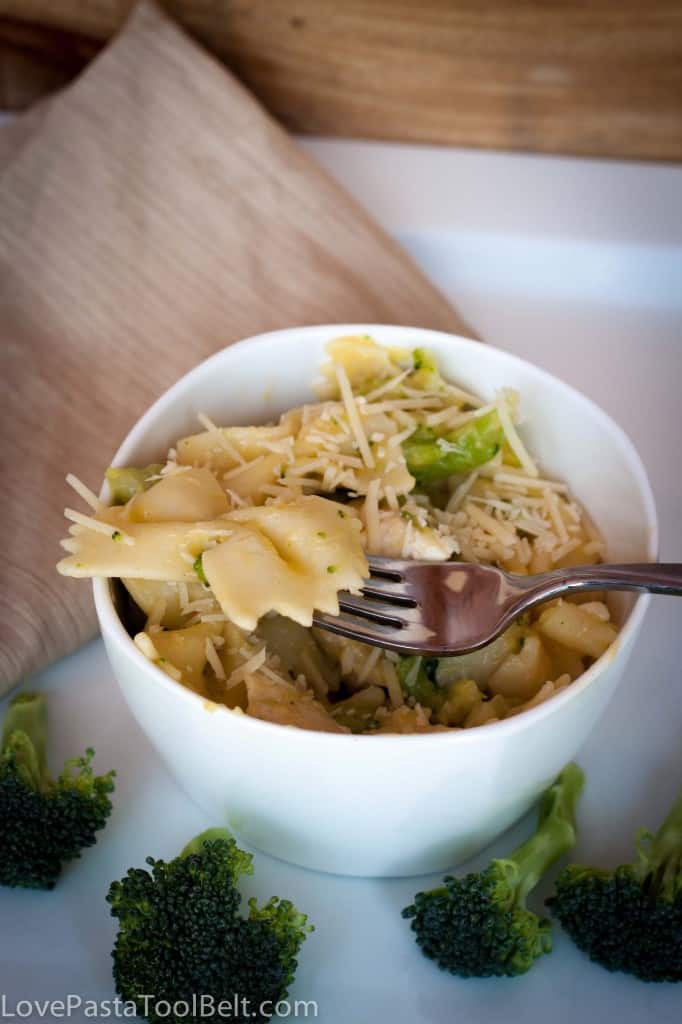 Chicken and Broccoli Pasta- Love, Pasta and a Tool Belt