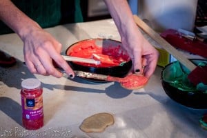Christmas Cookies with Nestle Toll House Cookie Dough- Love, Pasta and a Tool Belt | Christmas Cookies | Christmas | Cookies | Frosted Cookies | Recipes | Desserts |