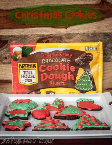 Christmas Cookies with Nestle Toll House Cookie Dough- Love, Pasta and a Tool Belt | Christmas Cookies | Christmas | Cookies | Frosted Cookies | Recipes | Desserts |