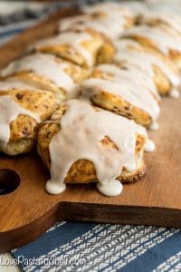 Forget the hard work for a delicious breakfast and make it easy with this Cinnamon Roll Cream Cheese Braid