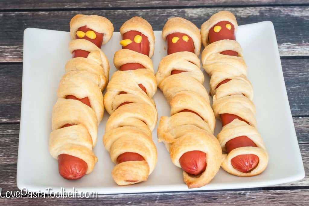 Crescent Roll Mummy Dogs2