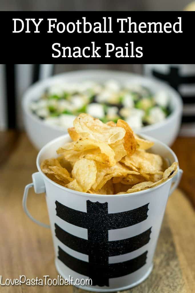 Football season is in full gear and hosting can be stressful. Take some of the stress out with this simple Black Bean Salsa and cute Football Themed Snack Pails for your next party! #ad #TheNewFanFavorites