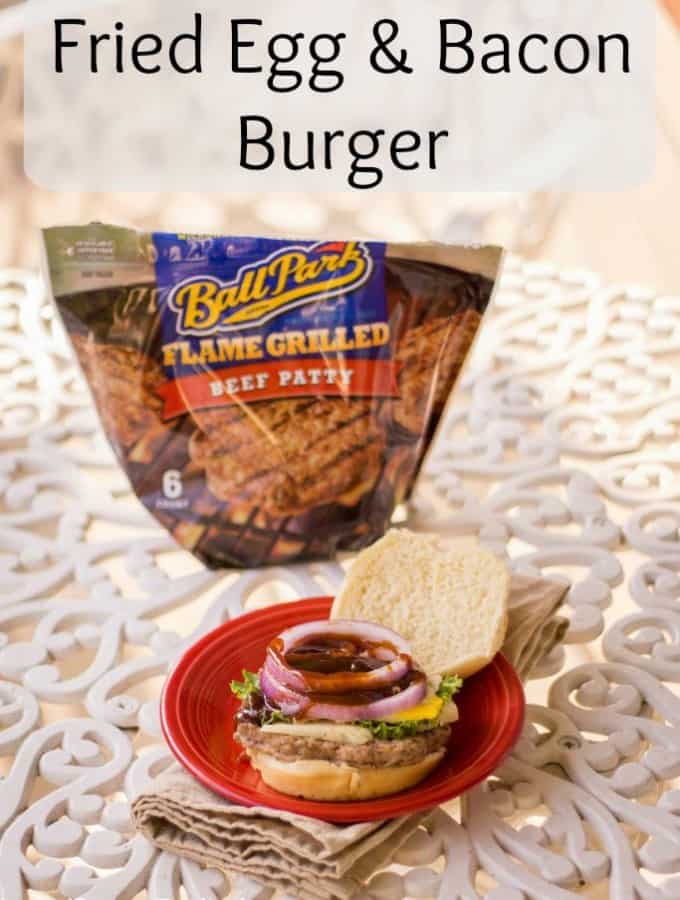 AD Try out this Fried Egg & Bacon Burger with Tyson® Ball Park® Patties for an easy and delicious dinner- Love, Pasta and a Tool Belt | dinner | recipes | easy dinner ideas | Hamburger | cheeseburger |