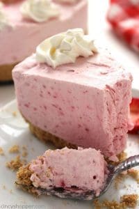 No-Bake-Strawberry-Cheesecake-5