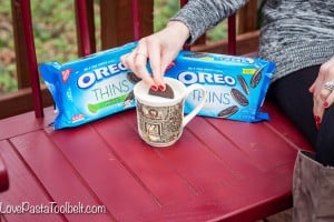 Today I've got 5 Ways to Maintain Sanity During the Holiday Season with OREO Thins! - Love, Pasta and a Tool Belt #OREOThinsAreIn #ad