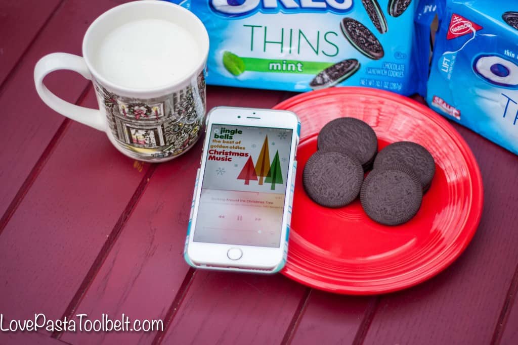 Today I've got 5 Ways to Maintain Sanity During the Holiday Season with OREO Thins! - Love, Pasta and a Tool Belt #OREOThinsAreIn #ad