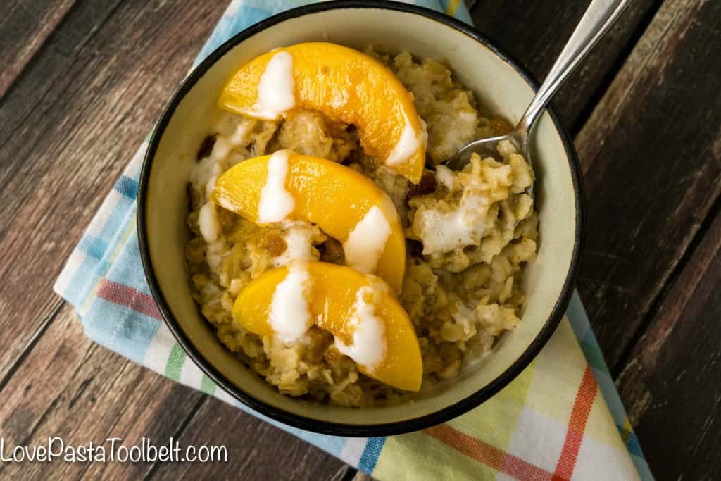 Mix up your breakfast routine with this Peaches n' Cream Oatmeal- Love, Pasta and a Tool Belt #BringYourBestBowl #Kroger #ad | breakfast | recipes | recipe ideas | brunch |