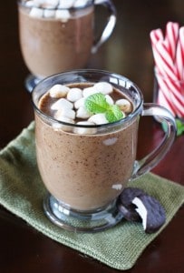 Peppermint-Hot-Chocolate-with-Peppermint-Patties 2