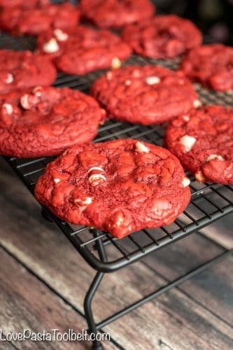 Prepare for the holidays with this delicious recipe for Red Velvet Cookies that you can make two different ways!