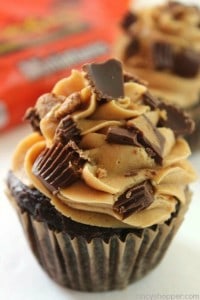 Reeses-Peanut-Butter-Cupcakes-2