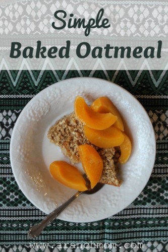 Simple Baked Oatmeal- Love, Pasta and a Tool Belt | oatmeal | breakfast | recipes | brunch |