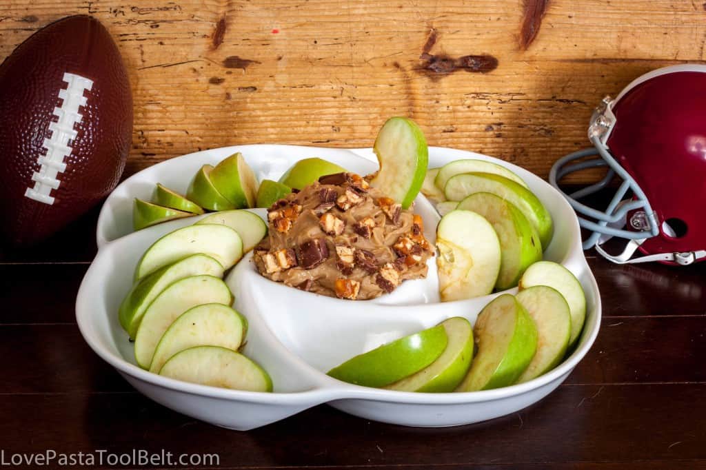 SNICKERS® Apple Dip- Love, Pasta and a Tool Belt #Chocolate4TheWin #shop