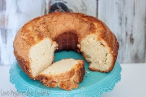 Sour Cream Pound Cake- Love, Pasta and a Tool Belt | sour cream pound cake | pound cake | cake | desserts | recipes |