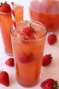 Southern-Strawberry-Sweet-Iced-Tea-3