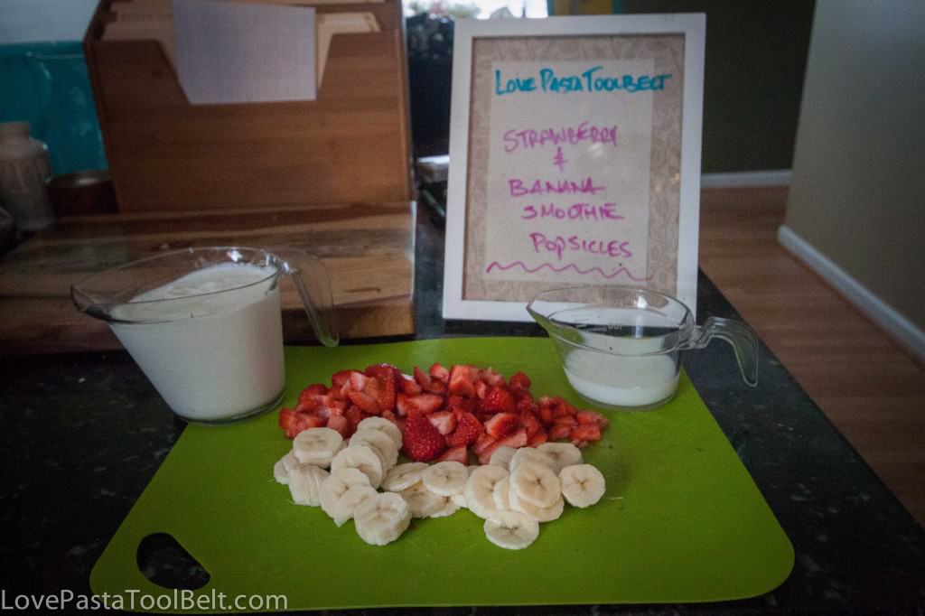 Strawberry Banana Smoothie Popsicles