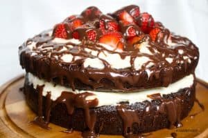 Strawberry-Chocolate-Cake-3