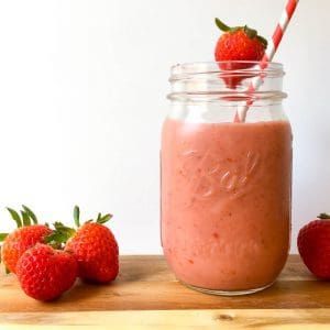 Strawberry matcha smoothie