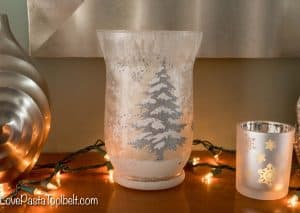 Get started on your Christmas decorating with this Silver and White Christmas Mantle Inspiration