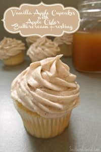 apple-cupcakes-with-apple-cider-buttercream-frosting