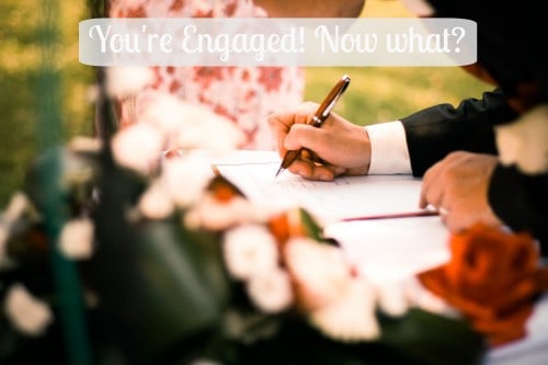 You're Engaged! Now what? A guide to how to start planning your wedding. These 5 steps will get your wedding planning off to a great start! | wedding | engaged | wedding planning |